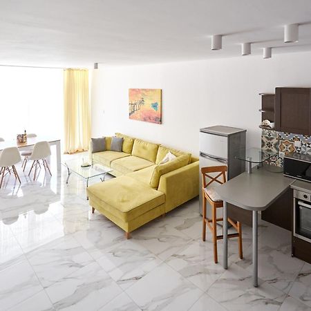 Luxury First Line Apartment With Pool By The Sea Nesebyr Zewnętrze zdjęcie